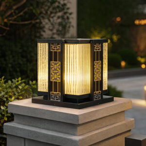 Solar Four-Color Outdoor Post Top Light, New Chinese Villa Column Light