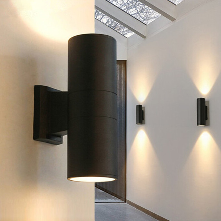 Customized Color Temperature 6W 9W 12W 18W Modern IP65 Waterproof Aluminium Outdoor Light LED up and Down Wall Light