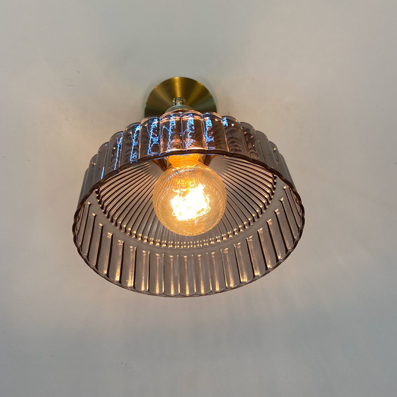 Nordic Retro Brass and Glass Wall Lamp Light Suitable for Guesthouses Bars Restaurants Bedside Lighting Creative Cafes Bedrooms