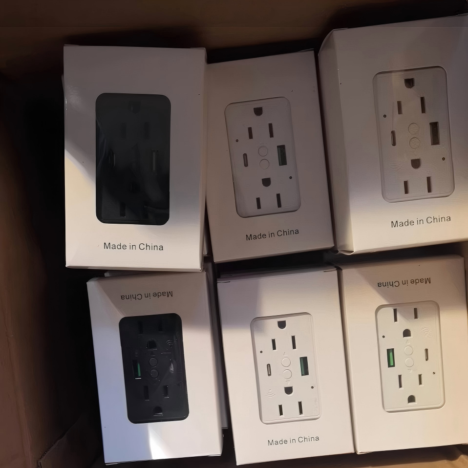 Smart Wifi Wall Socket Pd20W Fast Charge for Us Market Home Hotel Office Bedroom Energy Efficient Smart Charging Plug
